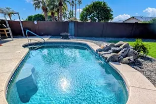 10914 W Campana Dr, Sun City, AZ 85351 - Photo 44