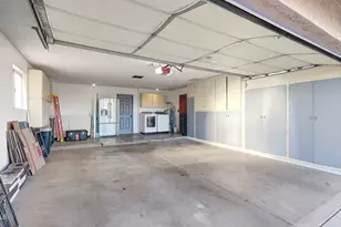 10914 W Campana Dr, Sun City, AZ 85351 - Photo 38