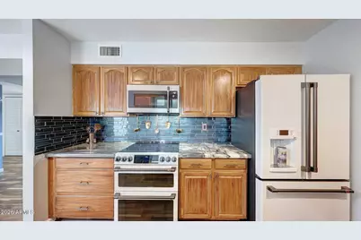 10914 W Campana Drive, Sun City, AZ 85351 - Photo 10