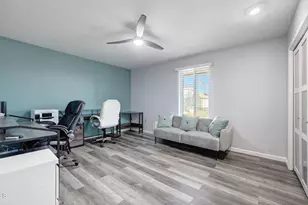 10914 W Campana Dr, Sun City, AZ 85351 - Photo 24
