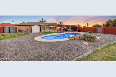 10914 W Campana Drive, Sun City, AZ 85351 - Photo 42
