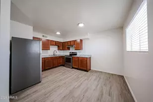 2226 W Heatherbrae Dr, Phoenix, AZ 85015 - Photo 6