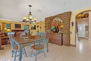 9079 E Caribbean Ln, Scottsdale, AZ 85260 - Photo 12