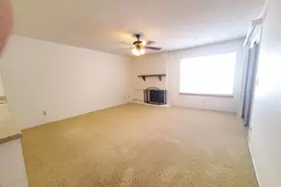 5041 E Mesquite Wood Ct, Phoenix, AZ 85044 - Photo 12