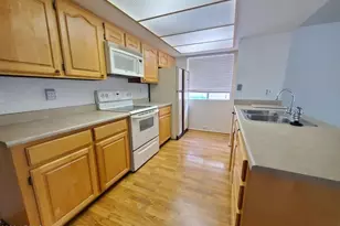 5041 E Mesquite Wood Ct, Phoenix, AZ 85044 - Photo 2