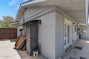 10120 W Riviera Dr, Sun City, AZ 85351 - Photo 42