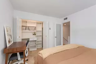 4701 N 68th St, Scottsdale, AZ 85251 - Photo 10