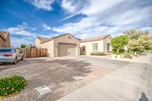2552 E Redwood Pl, Chandler, AZ 85286 - Photo 2