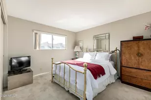 5525 E Thomas Rd, Phoenix, AZ 85018 - Photo 12