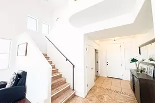 3218 S 74th Ln, Phoenix, AZ 85043 - Photo 2