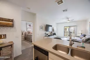 2511 W Queen Creek Rd, Chandler, AZ 85248 - Photo 12