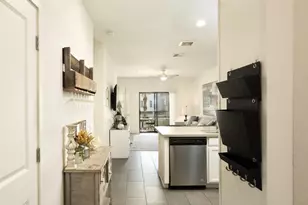 2511 W Queen Creek Rd, Chandler, AZ 85248 - Photo 10