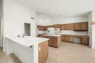 9525 E Champagne Dr, Sun Lakes, AZ 85248 - Photo 18
