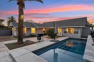 78 W Cypress St, Phoenix, AZ 85003 - Photo 2