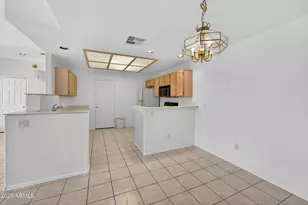10410 N Cave Creek Rd, Phoenix, AZ 85020 - Photo 10