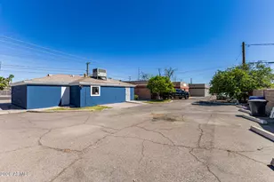 545 E University Dr, Mesa, AZ 85203 - Photo 30