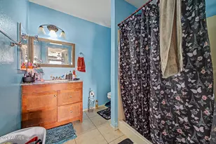 4244 W Vernon Ave, Phoenix, AZ 85009 - Photo 14