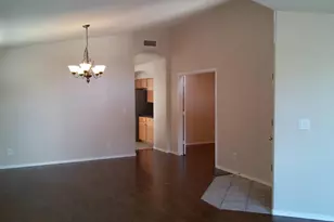 3327 E Brookwood Ct, Phoenix, AZ 85048 - Photo 4