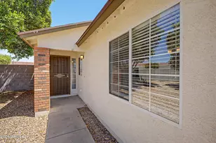 737 N Layton, Mesa, AZ 85207 - Photo 4