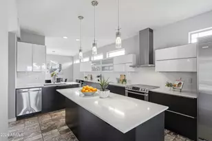 7646 W Julie Dr, Glendale, AZ 85308 - Photo 6