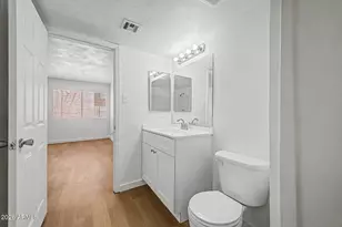 3810 N Maryvale Pkwy, Phoenix, AZ 85031 - Photo 16