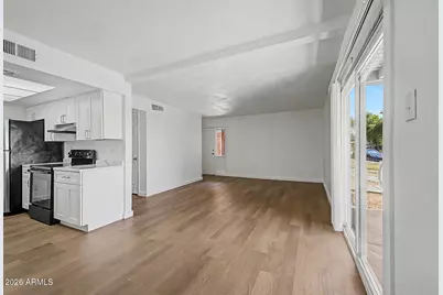 3810 N Maryvale Parkway #1063, Phoenix, AZ 85031 - Photo 8