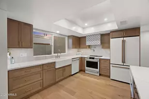 8925 N 83rd St, Scottsdale, AZ 85258 - Photo 8