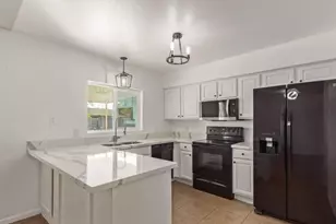 6421 W Carol Ave, Glendale, AZ 85302 - Photo 2