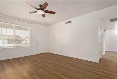 6421 W Carol Avenue, Glendale, AZ 85302 - Photo 6