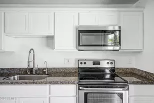 3628 E Nisbet Rd, Phoenix, AZ 85032 - Photo 12