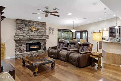 13402 N 47th Place, Phoenix, AZ 85032 - Photo 10