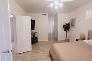 8720 W Kathleen Rd, Peoria, AZ 85382 - Photo 16