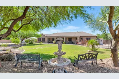 14306 W Hope Drive, Surprise, AZ 85379 - Photo 34