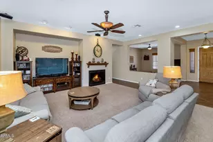 14306 W Hope Dr, Surprise, AZ 85379 - Photo 12