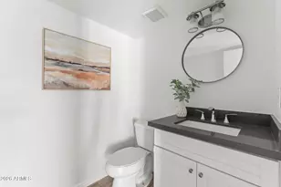 2933 E Fairmount Ave, Phoenix, AZ 85016 - Photo 12