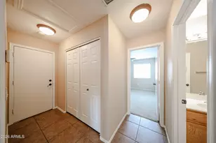 17545 W Watson Ln, Surprise, AZ 85388 - Photo 14