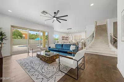 8539 W Midway Avenue, Glendale, AZ 85305 - Photo 6