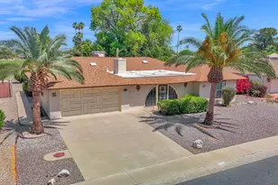14002 N Bolivar Dr, Sun City, AZ 85351 - Photo 2
