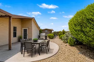 3301 S Goldfield Rd, Apache Junction, AZ 85119 - Photo 34