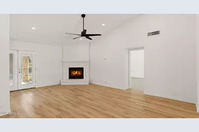 15221 N 42nd Place, Phoenix, AZ 85032 - Photo 28