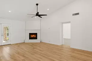 15221 North 42nd Pl, Phoenix, AZ 85032 - Photo 28
