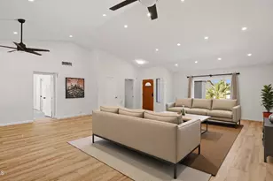 15221 North 42nd Pl, Phoenix, AZ 85032 - Photo 14