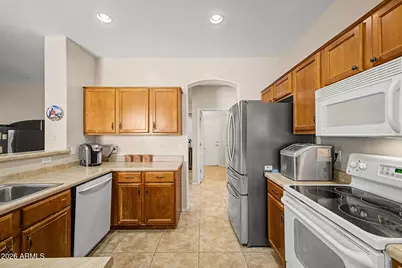 3669 E Meadowview Drive, Gilbert, AZ 85298 - Photo 12