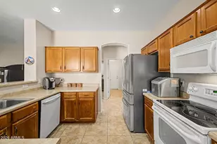 3669 E Meadowview Dr, Gilbert, AZ 85298 - Photo 12