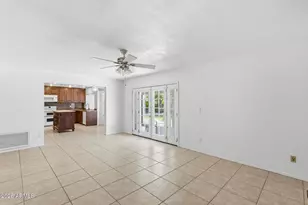 4721 E Sandra Terrace, Phoenix, AZ 85032 - Photo 10