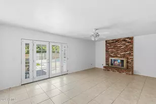 4721 E Sandra Terrace, Phoenix, AZ 85032 - Photo 8
