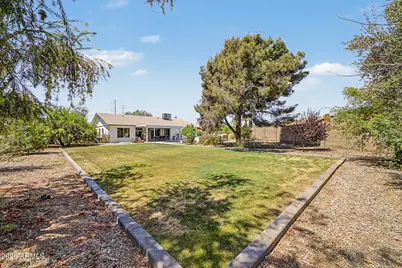 940 W Peralta Avenue, Mesa, AZ 85210 - Photo 32
