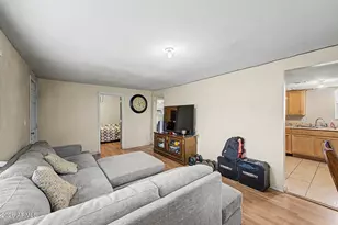 8211 S Calle Bella Vista, Guadalupe, AZ 85283 - Photo 4