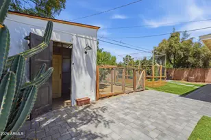 1226 E Colter St, Phoenix, AZ 85014 - Photo 32