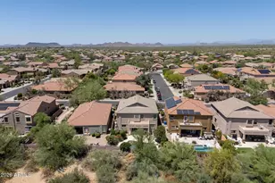 23023 N 43rd Pl, Phoenix, AZ 85050 - Photo 2